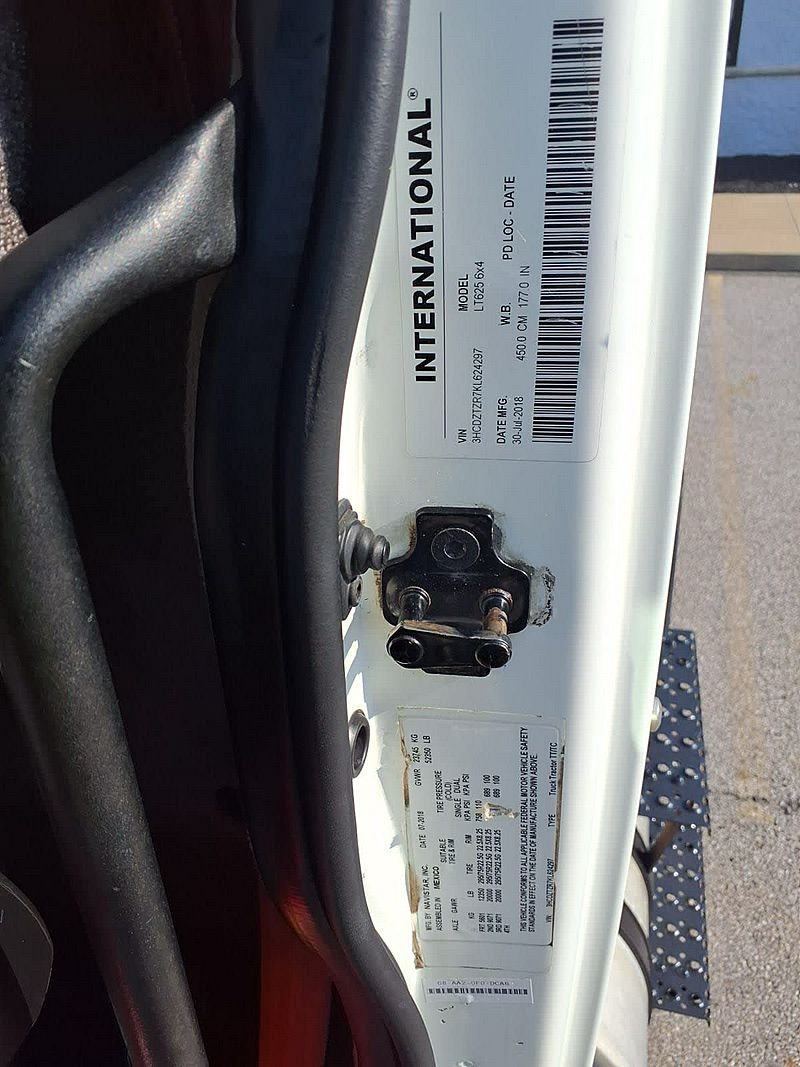 2019 International LT625