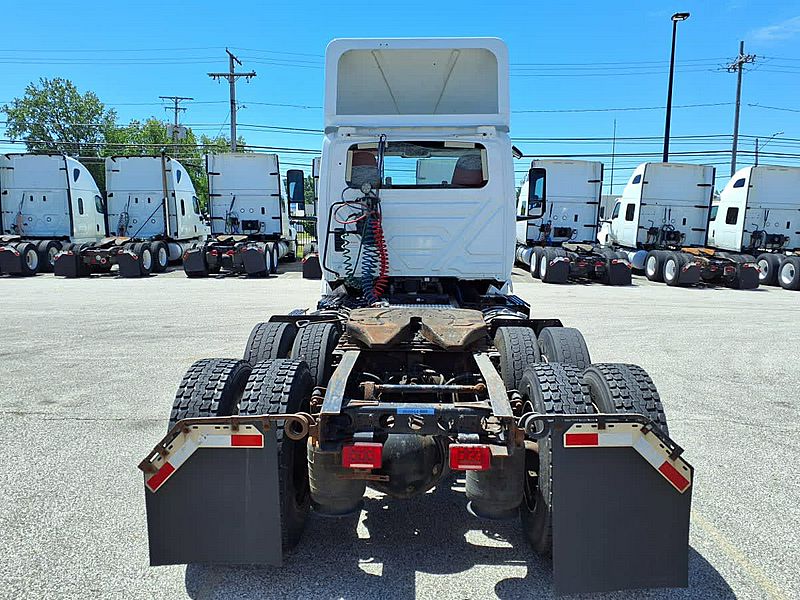 2019 International LT625