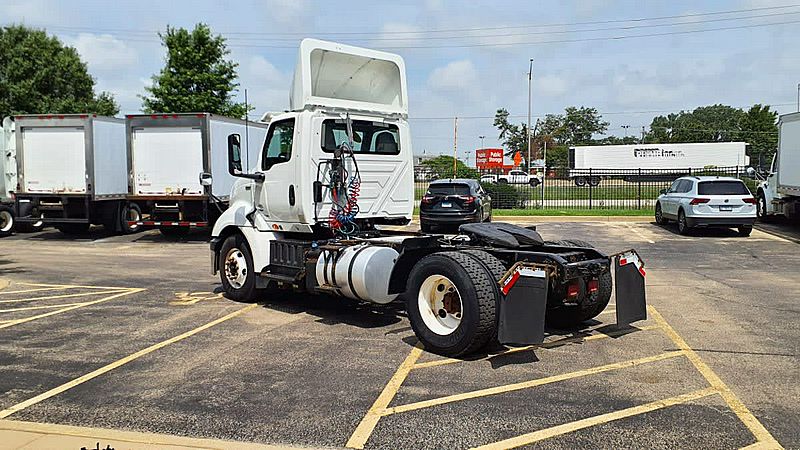 2019 International RH613