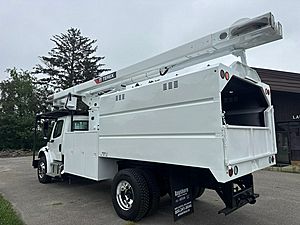2016 Freightliner M2