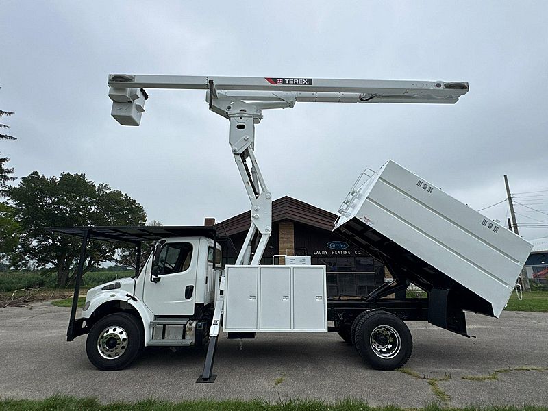 2016 Freightliner M2
