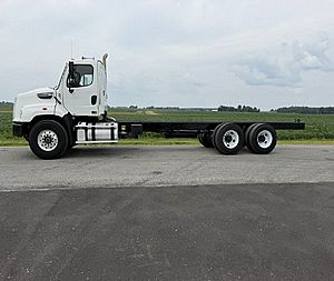 2017 Freightliner 114SD - Cab & Chassis