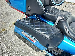 2011 HARLEY DAVIDSON ELECTRA