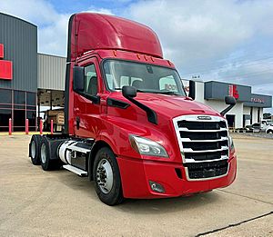 2020 Freightliner Cascadia PT116DC - Box Truck