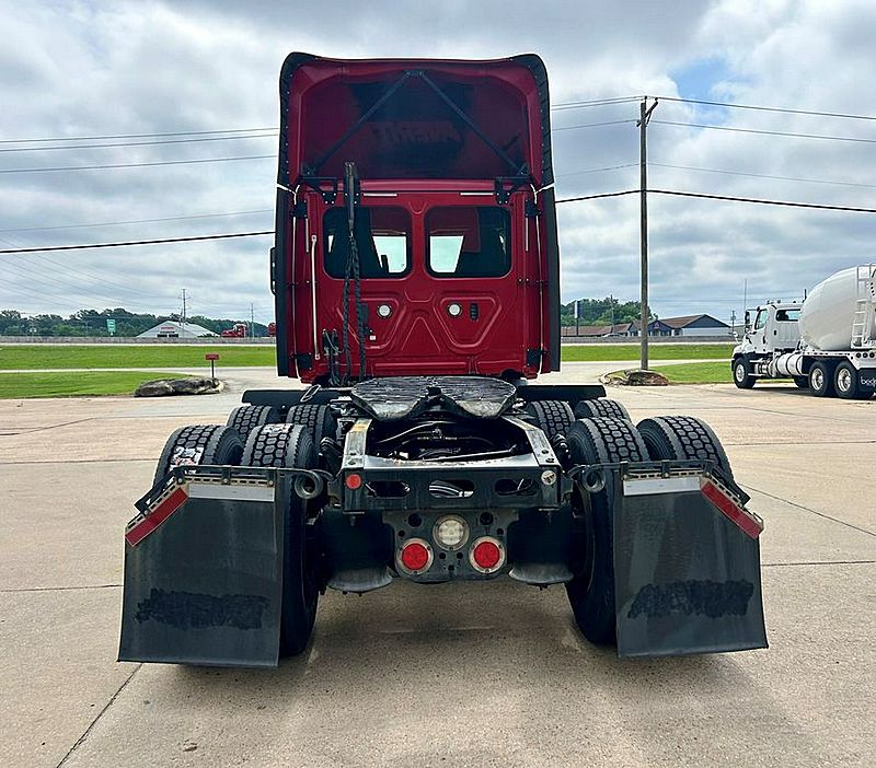 2020 Freightliner PT116DC