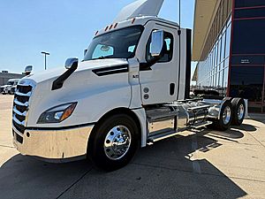 2027 Freightliner PT126DC