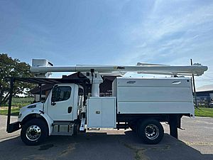 2015 Freightliner M2 - Bucket Truck