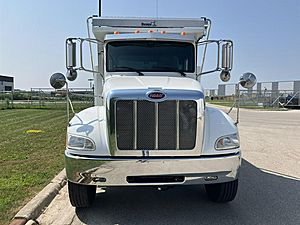 2019 Peterbilt 337 - Dump Truck