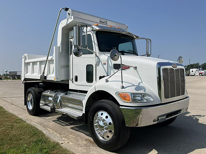 2019 Peterbilt 337