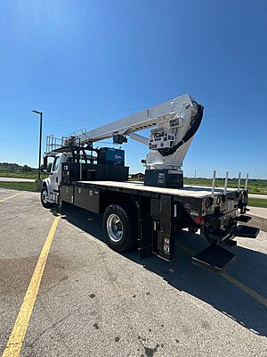 2018 Freightliner M2