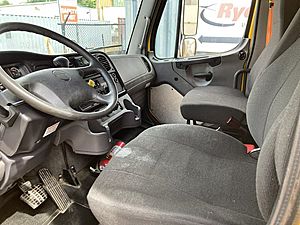 2021 Freightliner M2 106