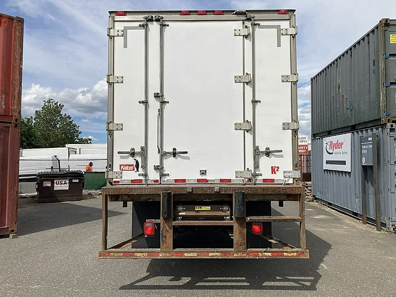 2021 Freightliner M2 106