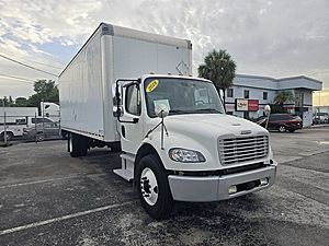 2018 Freightliner M2 106 - Box Van