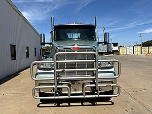 2023 Peterbilt 567 - Day Cab