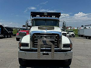 2025 Mack Granite GR64F - Dump Truck