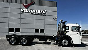 2025 Mack LR64 - Refuse Truck
