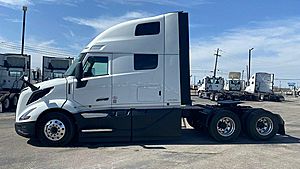 2025 Volvo T660 - Refrigerated Van