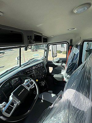 2026 Mack Anthem - Cab & Chassis