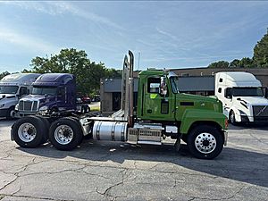 2019 Mack Pinnacle
