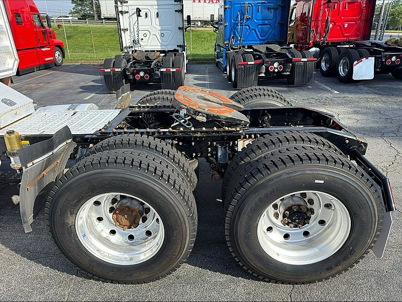 2019 Mack Pinnacle