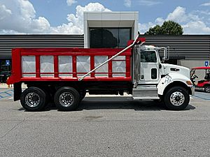 2018 Peterbilt 388 - Dump Truck