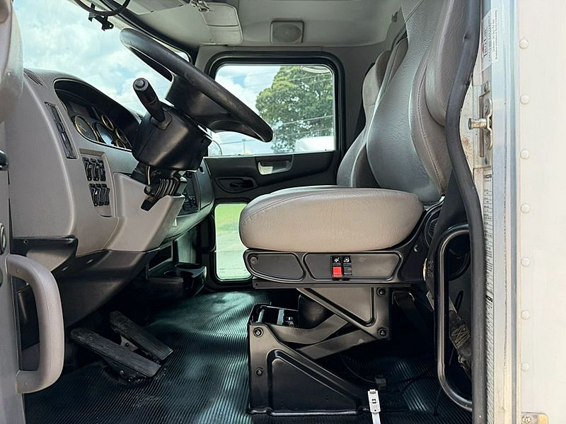2018 Peterbilt 388