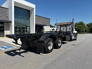 2018 Freightliner 114SD - Roll-Off