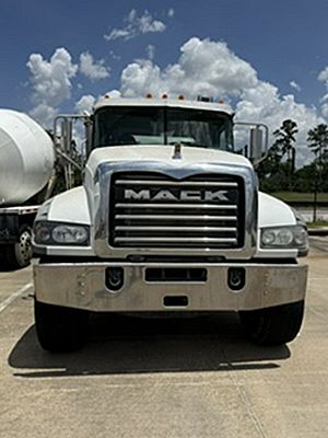 2019 Mack Granite GR64F - Asphalt Truck