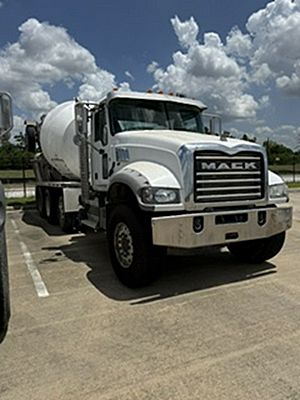 2019 Mack Granite GR64F - Asphalt Truck