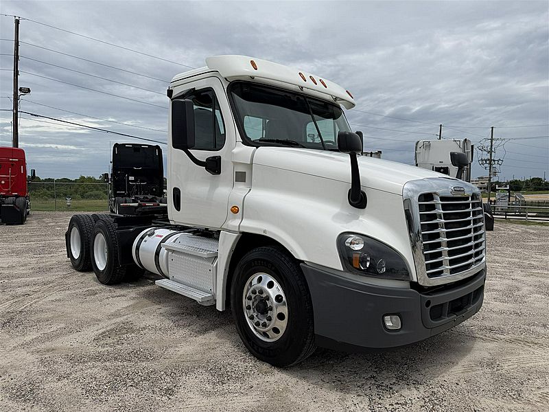 2019 Freightliner Cascadia 125