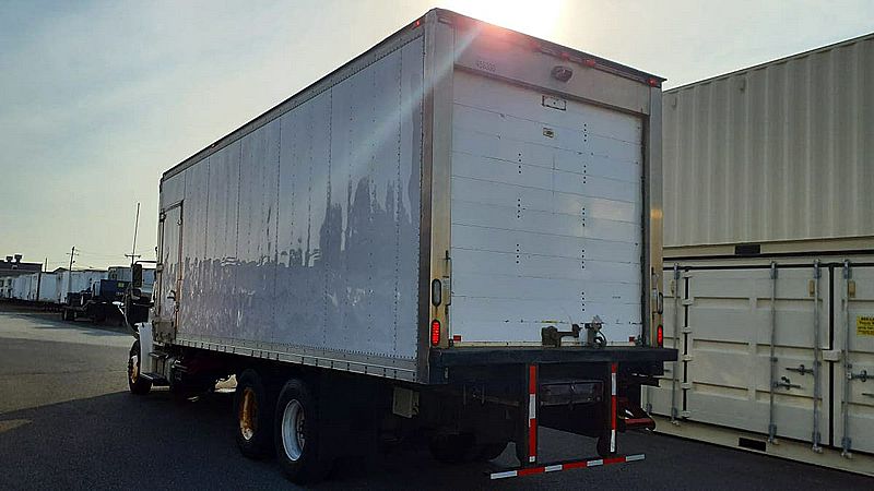 2019 Freightliner M2 106