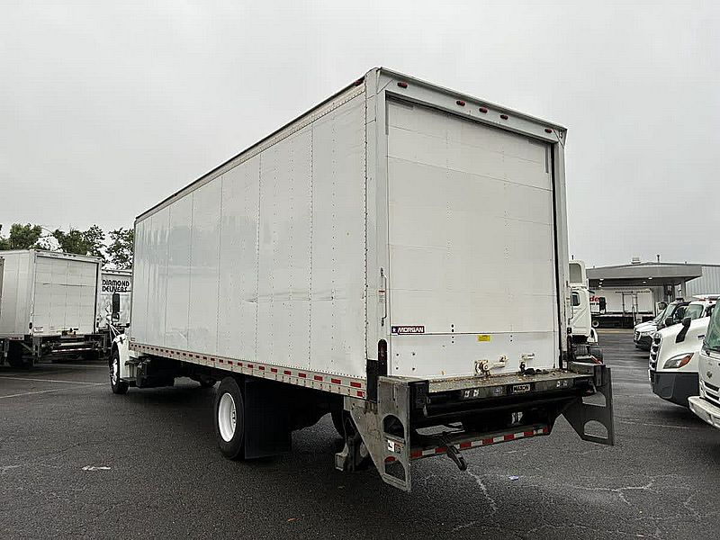 2020 Freightliner M2 106