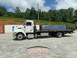2019 Peterbilt 337