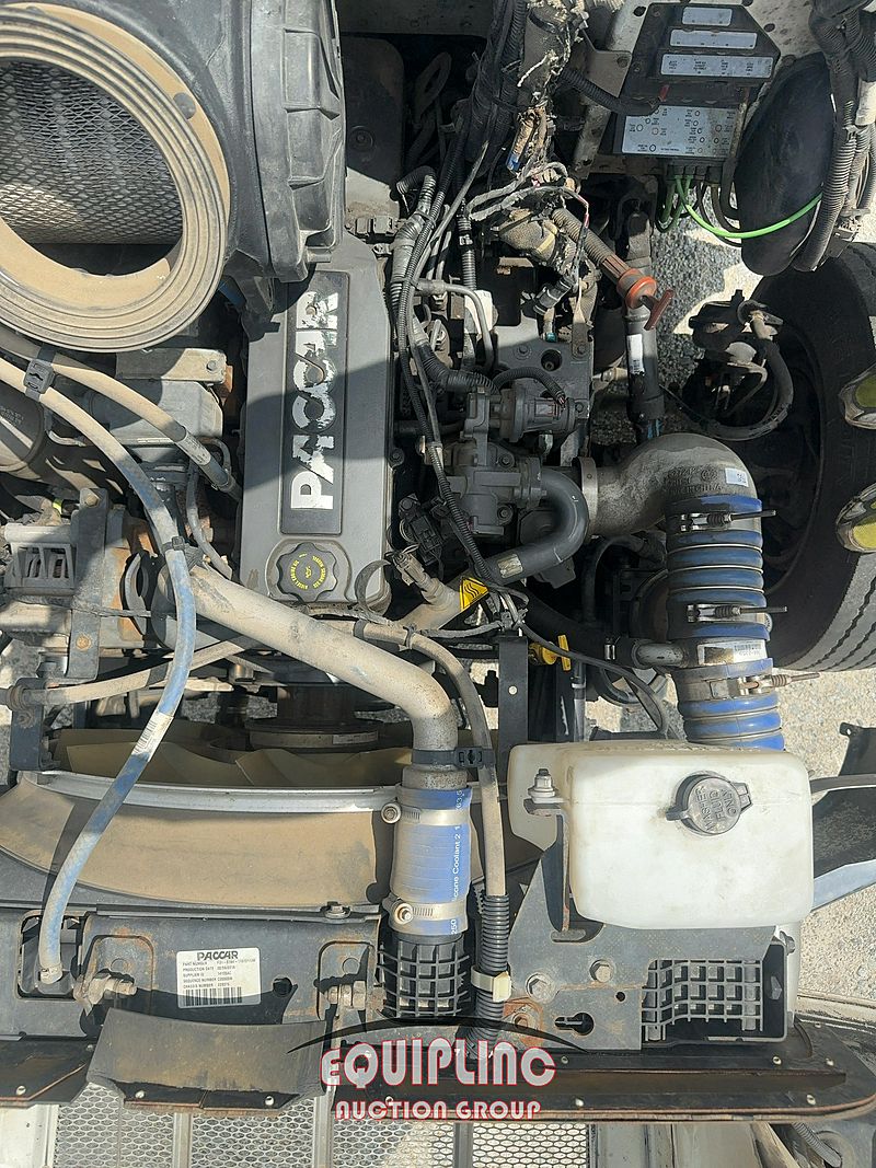 2019 Peterbilt 337