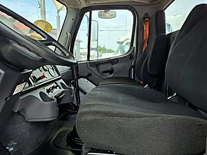 2020 Freightliner M2 112