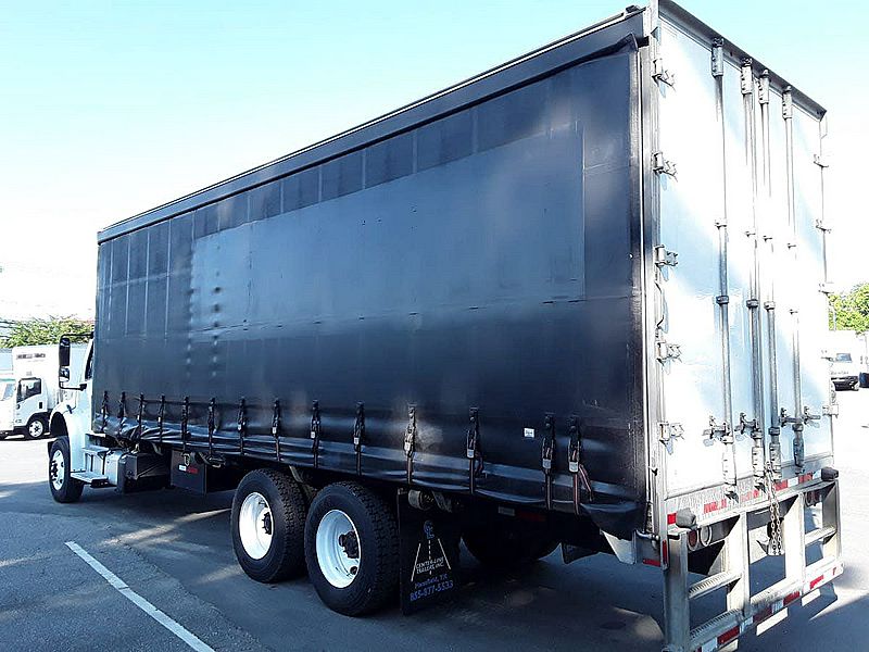 2020 Freightliner M2 106