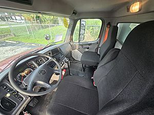 2020 Freightliner M2 106