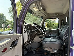 2020 Peterbilt 567