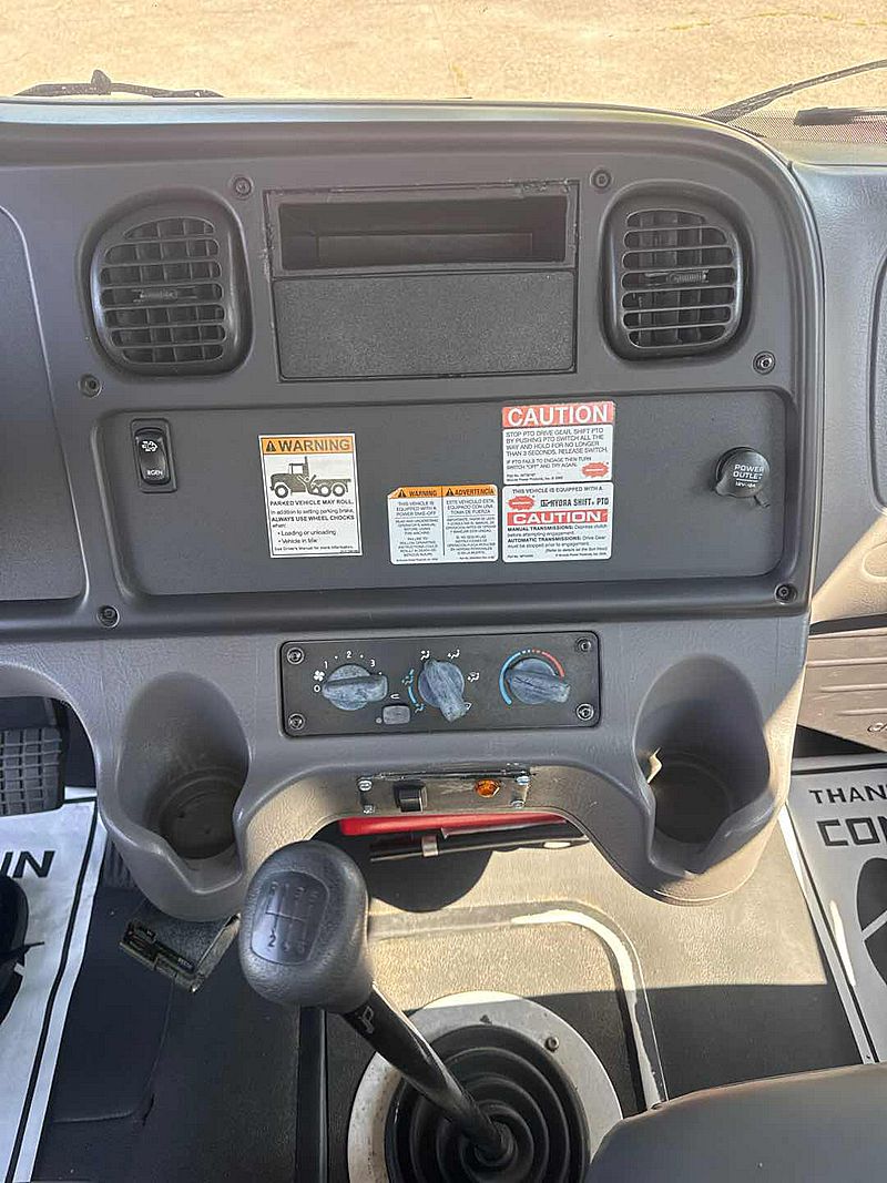 2018 Freightliner M2
