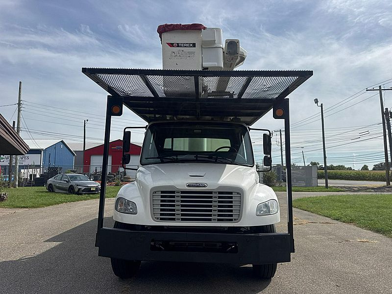 2018 Freightliner M2