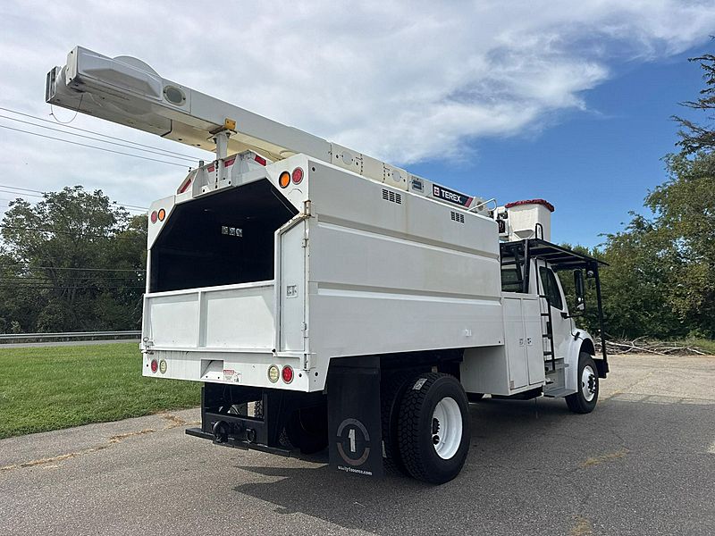 2018 Freightliner M2