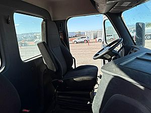 2024 Freightliner Cascadia