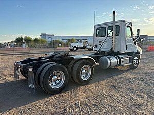 2024 Freightliner Cascadia