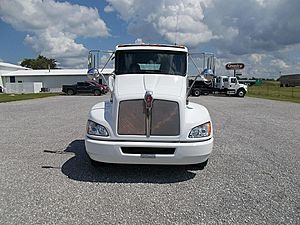 2023 Kenworth T270 - Cab & Chassis