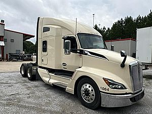 2024 Kenworth T680 - Sleeper Truck 2024 Kenworth T680 - Sleeper Truck