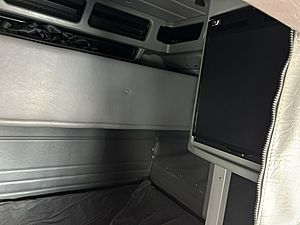 2022 Peterbilt 389