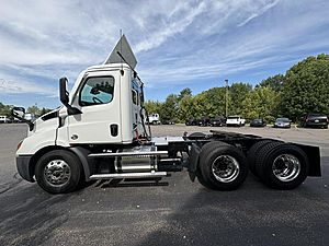 2022 Freightliner PE116DC