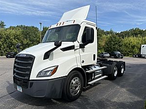 2022 Freightliner PE116DC