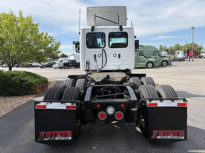 2022 Freightliner PE116DC