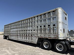2005 Wilson PSDCL-402 - Livestock Trailer